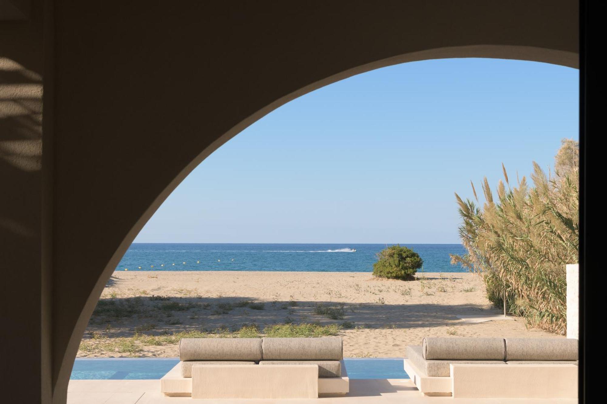 Dyo Beach Suites Rethymno  Екстер'єр фото